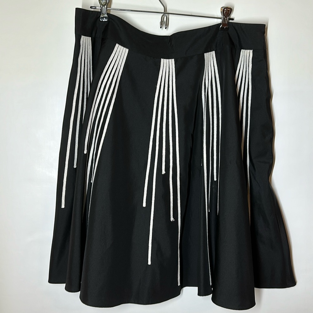 Limited Trimed Skirt. Sz. L